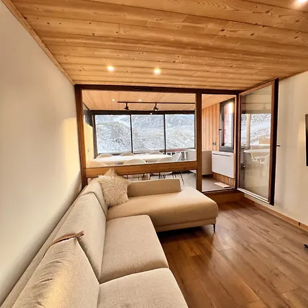 Val Thorens, Serac 7 - Neuf, Pied Des Pistes, Plein Sud, Vue Magnifique - Familial *