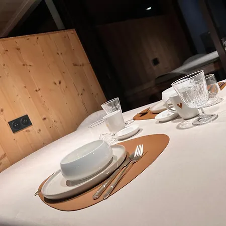 Val Thorens, Serac 7 - Neuf, Pied Des Pistes, Plein Sud, Vue Magnifique - Familial *